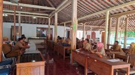 Rakor Rutin Mingguan Pamong Kalurahan Ponjong